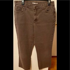 Lee woman jeans, size 14, just like new